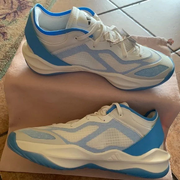 Adizero Select 2.0 Cross Training Premium Shoes